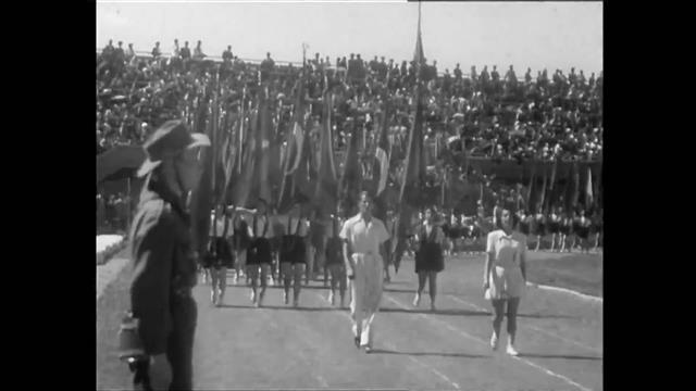 1943 Gençlik Bayramı ve Harp Okulu İdman Gösterileri