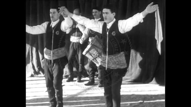 Halkevlerinin 10'uncu Yıl Dönümünde Ankara'da Yapılan Tören 22.2.1942