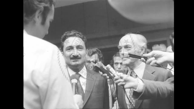 Başbakan Bülent Ecevit'in Basın Açıklamaları ve TBMM'den Görüntüler