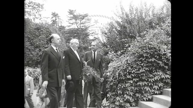 Federal Almanya Başvekili Yardımcısı ve İktisat Nazırı Prof. Dr. Ludwig Erhard'ın Türkiye Ziyareti 