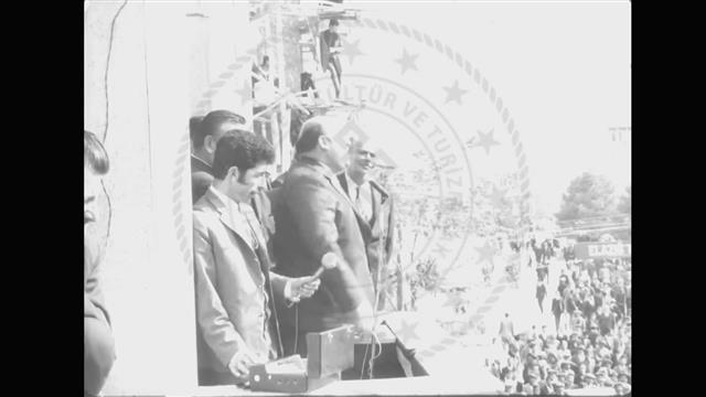 Başbakan Süleyman Demirel'in Elazığ Gezisi (1970)