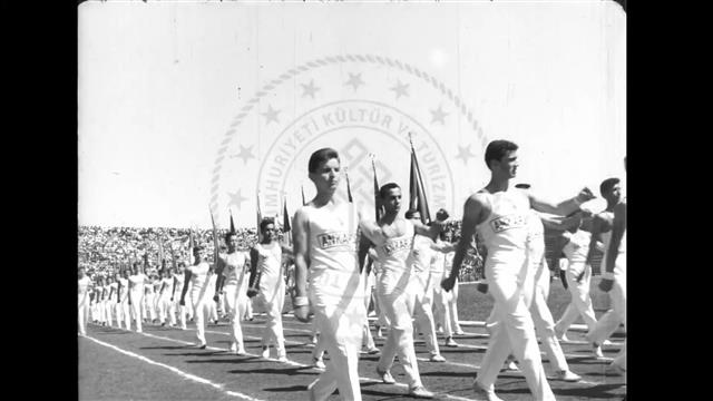 19 Mayıs Gençlik ve Spor Bayramı Törenleri (1960)